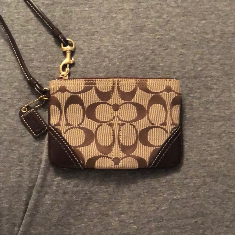 NWOT Coach wristlet/wallet